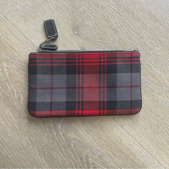 Coach Vintage Tartan Hampton Plaid Wool & Leather Pouch - Picture 4 of 4